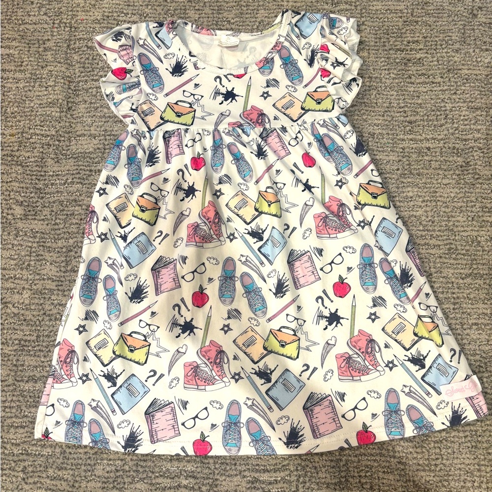 🍎6-7 Back to School dress/tunic Like new!🍎